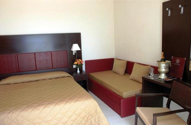 Hotel Capitol San Mauro Mare Quarto foto